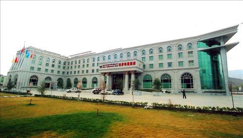 Manasarovar International Hotel Lhasa Dış mekan fotoğraf